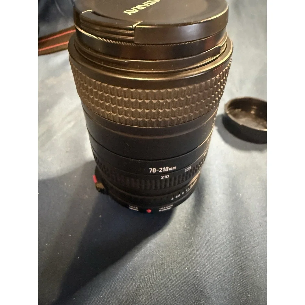 Quantaray(Sigma) 70-210mm f/4-5.6 Zoom Lens for Pentax KA Mount – w/ Front Cap